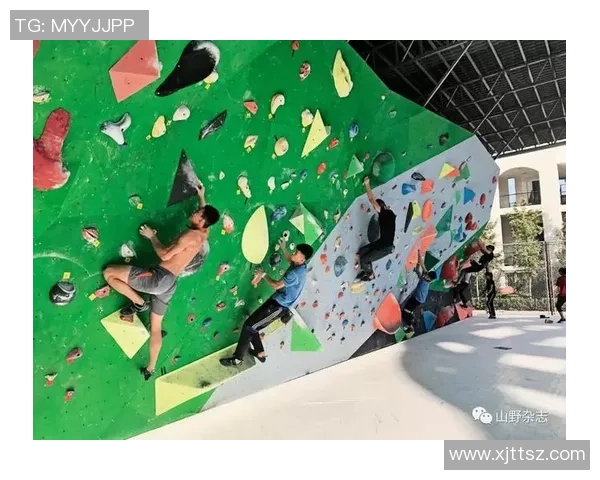 武汉城市马拉松点评:攀岩队灵活性展现与赛事表现的深度分析 武汉城市马拉松点评:攀岩队灵活性展现与赛事表现的深度分析